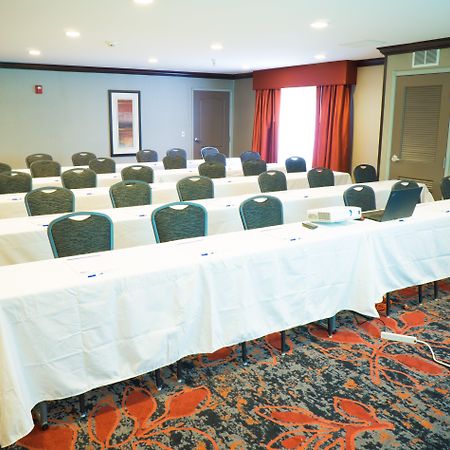 Holiday Inn Express & Suites Rapid City By Ihg Εξωτερικό φωτογραφία