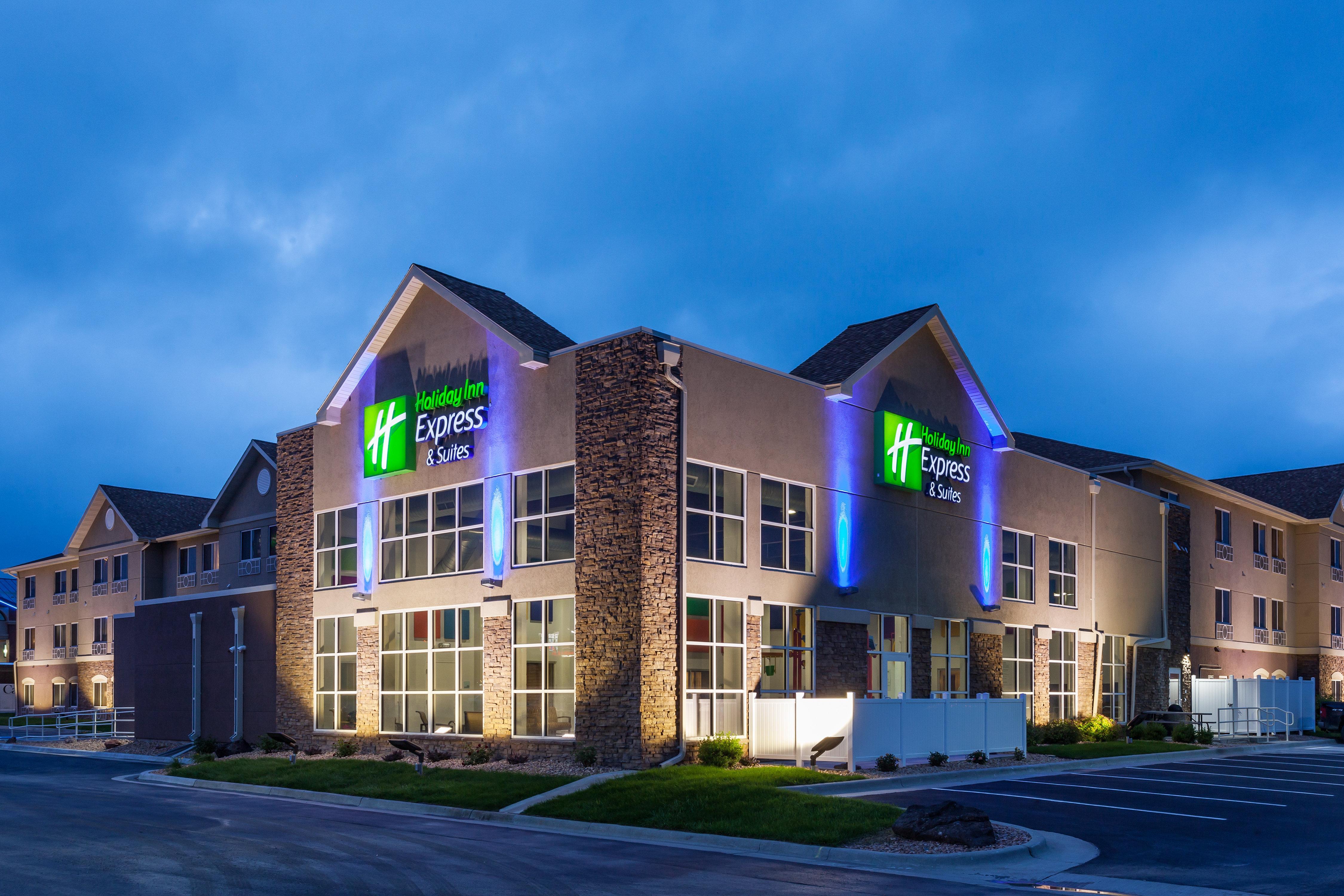 Holiday Inn Express & Suites Rapid City By Ihg Εξωτερικό φωτογραφία